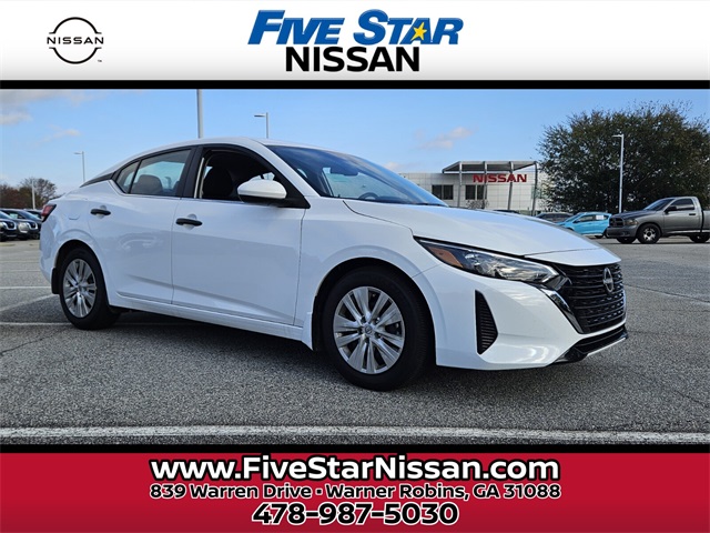 2025 Nissan Sentra S's photo