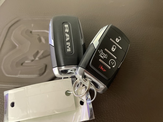 2025 Ram 2500 Laramie photo 30
