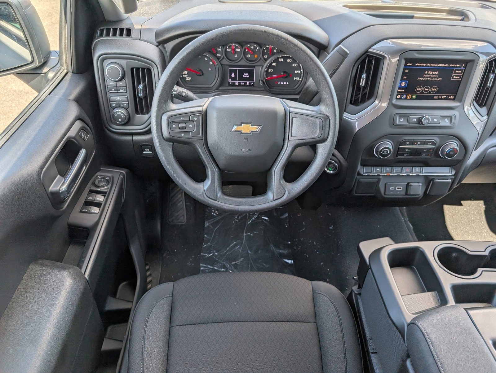 2025 Chevrolet Silverado 1500 Custom photo 7