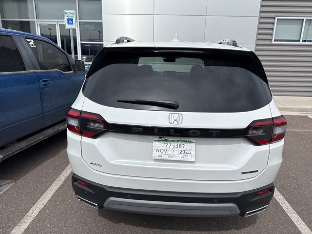 2024 Honda Pilot Touring photo 6