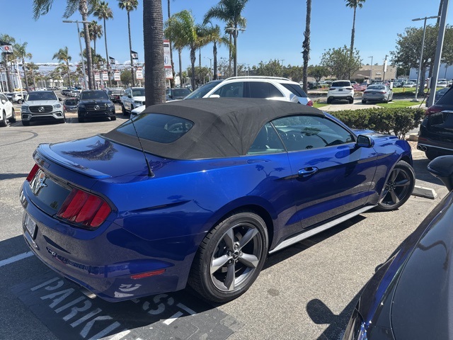 2015 Ford Mustang V6 Convertible photo 2