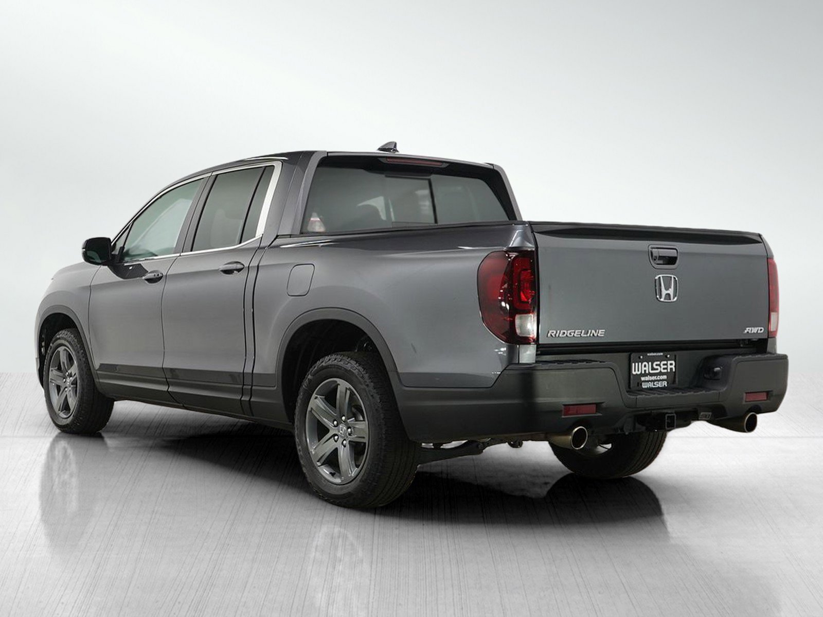 2023 Honda Ridgeline RTL photo 2