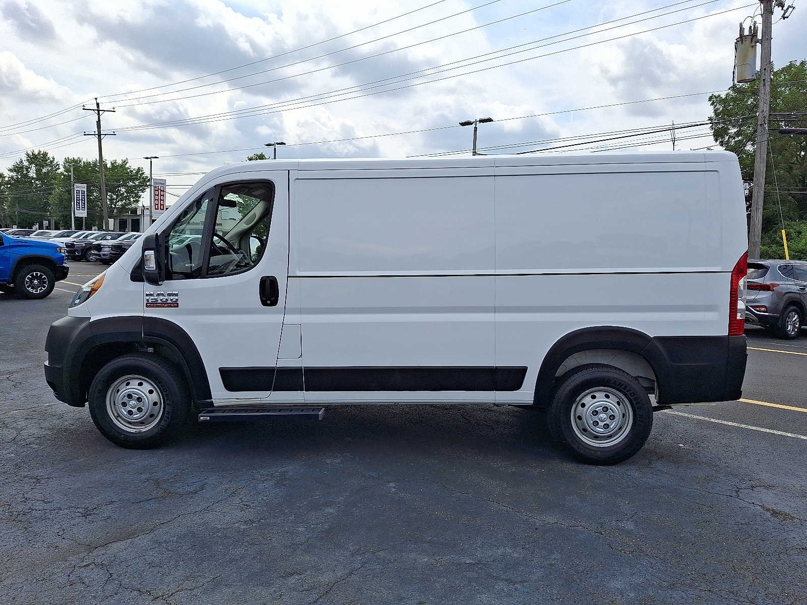2019 Ram ProMaster 1500 Cargo Van photo 4