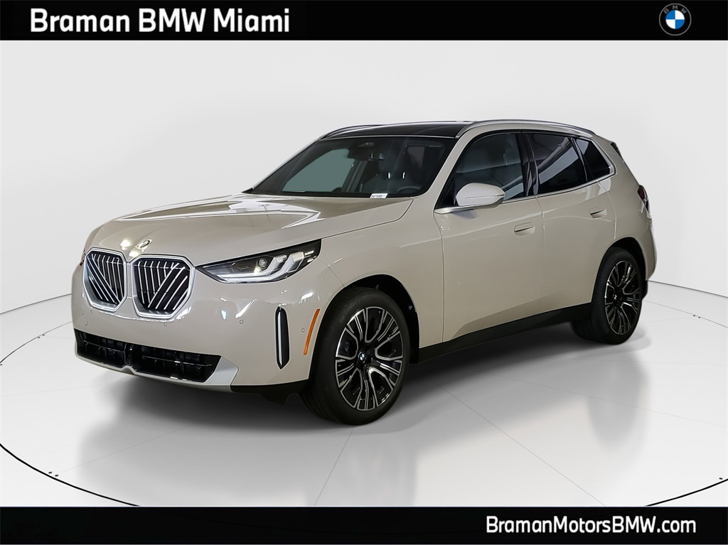 2026 BMW X3 30's photo