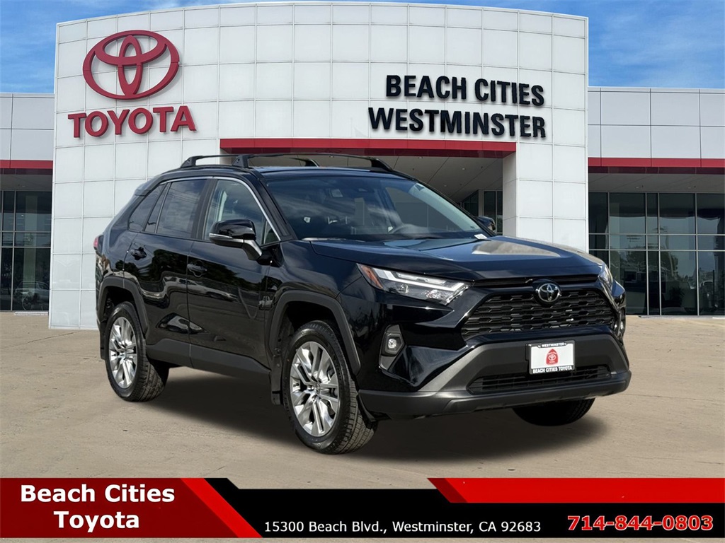 2025 Toyota RAV4 XLE Premium's photo