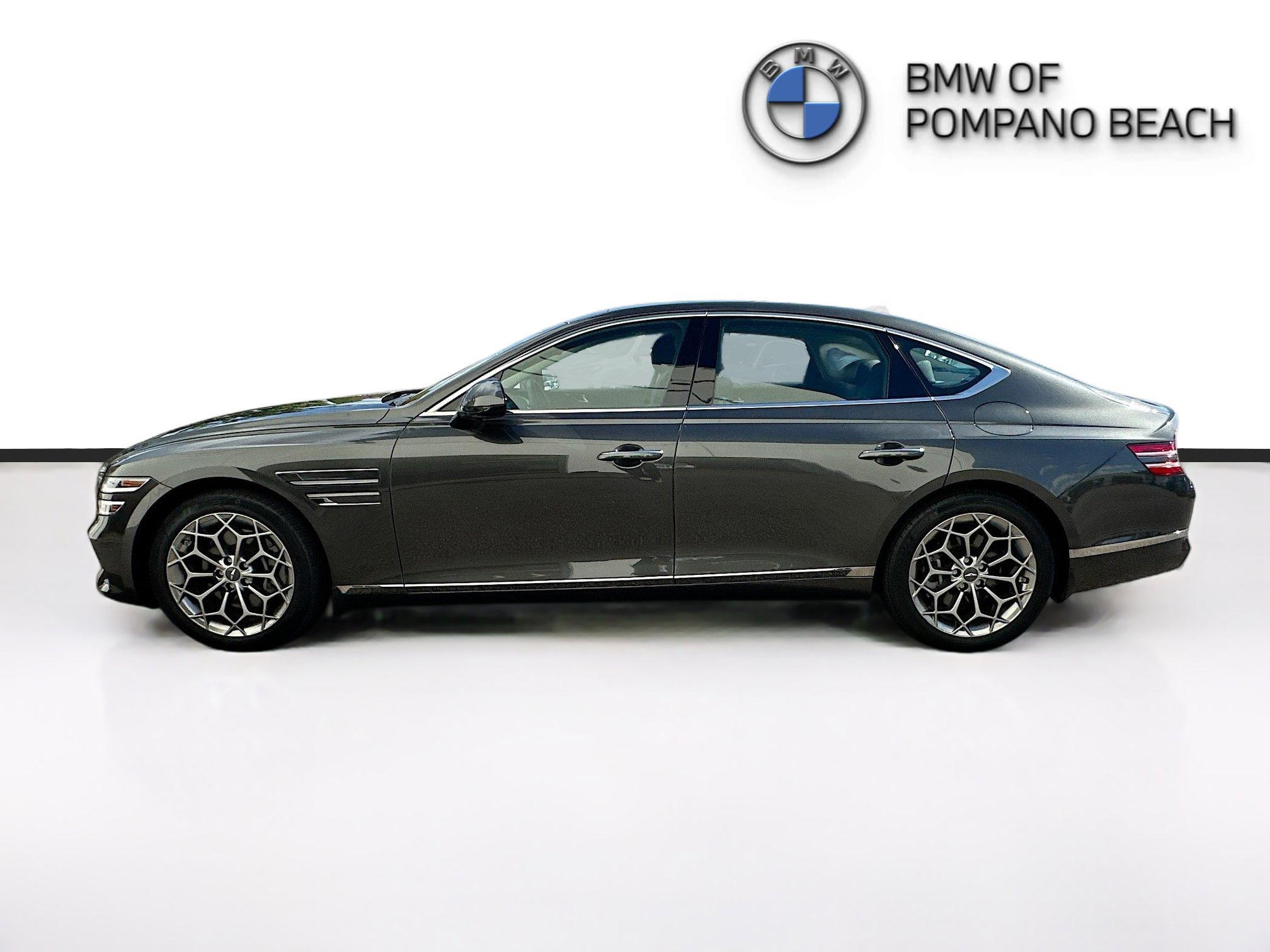 2024 Genesis G80 2.5T photo 4