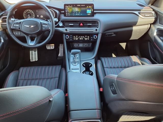 2024 Genesis G70 2.5T Sport Prestige photo 14