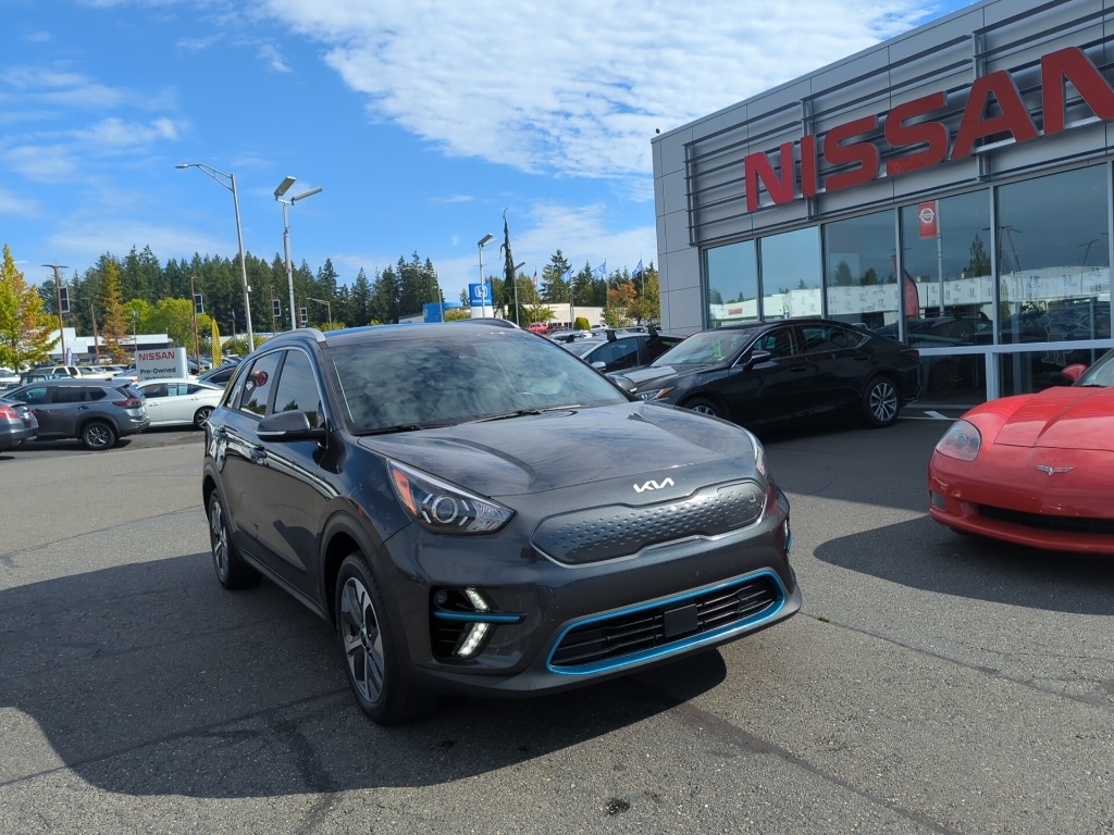 Used 2022 Kia Niro EX with VIN KNDCC3LG9N5116936 for sale in Olympia, WA