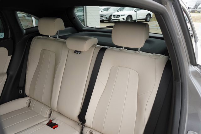 2025 Mercedes Benz GLA 250 photo 23