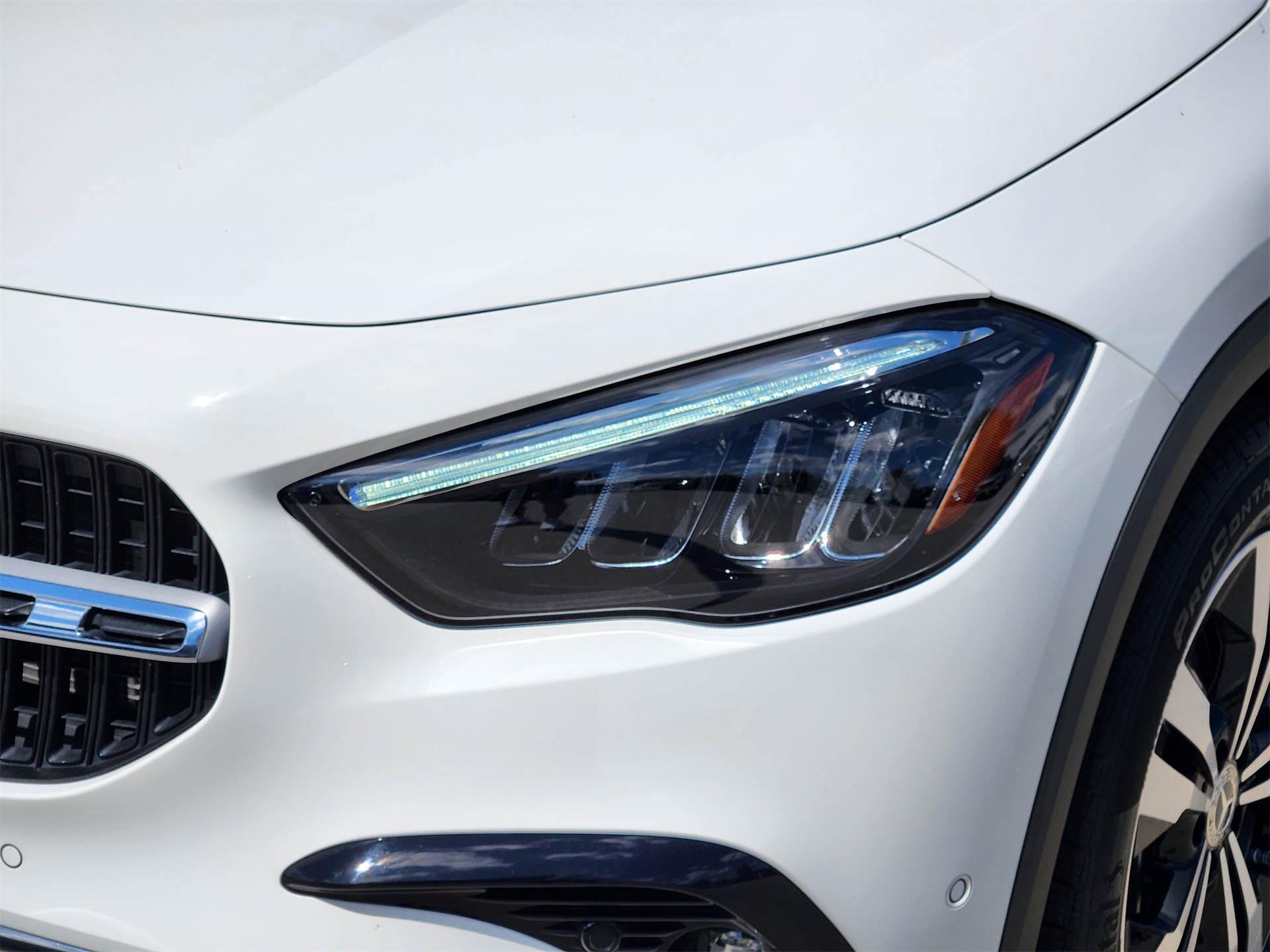 2025 Mercedes Benz GLA 250 photo 10