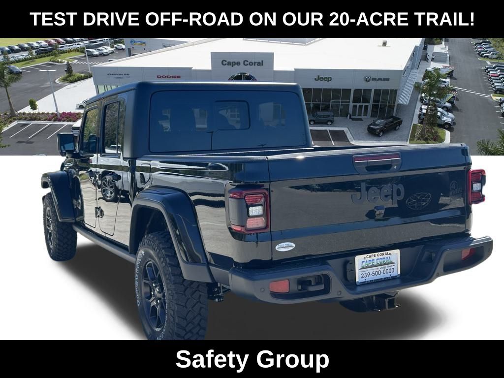 2025 Jeep Gladiator Willys photo 6