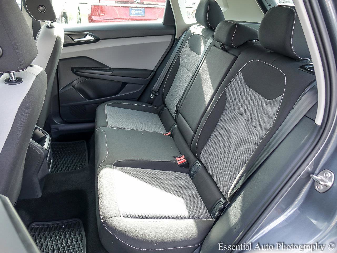 2023 VOLKSWAGEN TAOS - Image 9