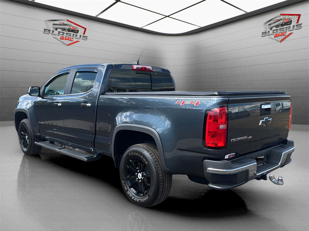 2019 Chevrolet Colorado LT photo 2