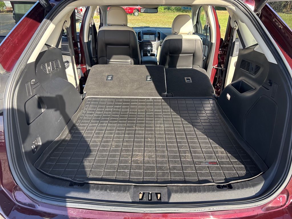 2018 Ford Edge Titanium photo 31