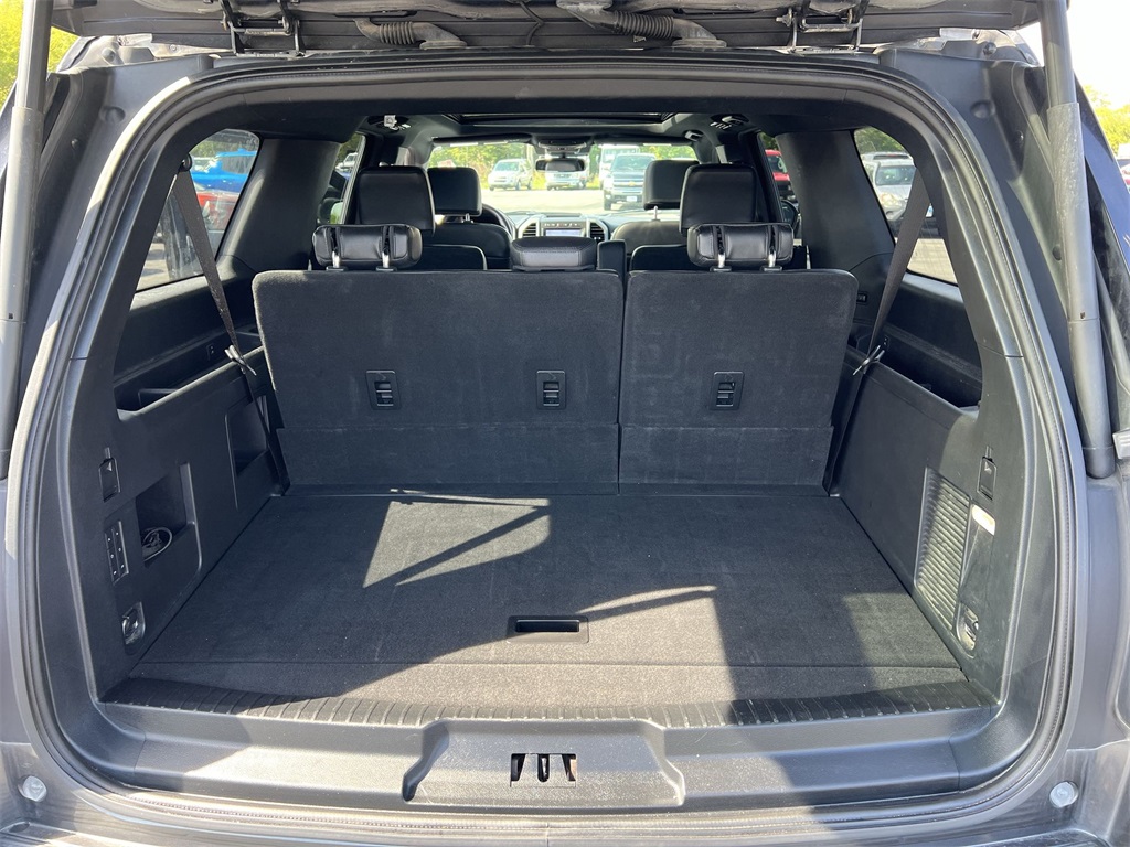 2021 Ford Expedition MAX XLT photo 22
