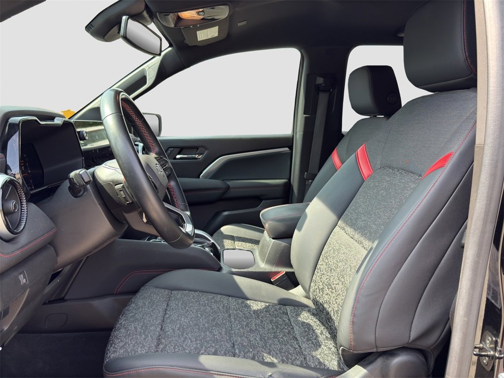 2023 Chevrolet Colorado Z71 photo 7