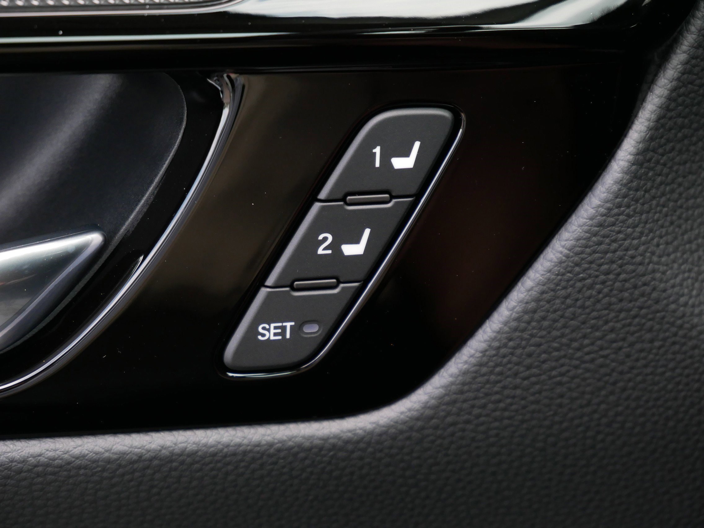2026 Honda CR-V EX-L photo 18
