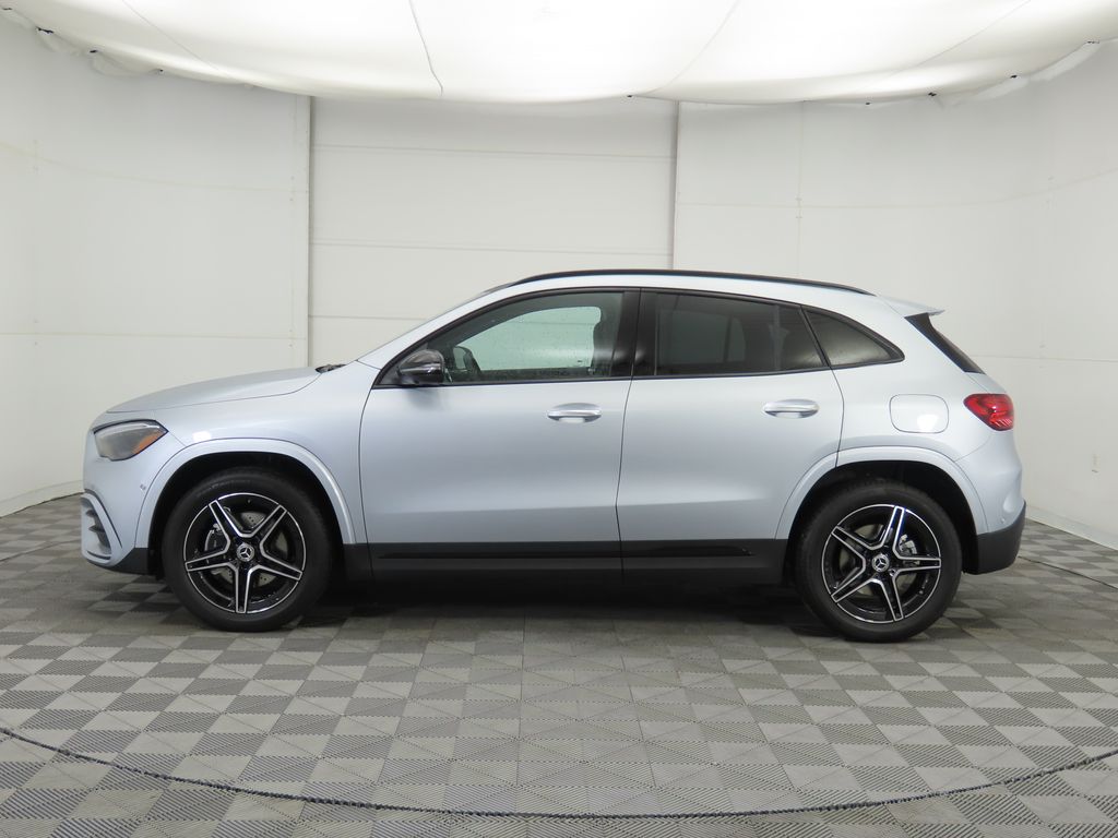 2026 Mercedes Benz GLA 250 photo 3