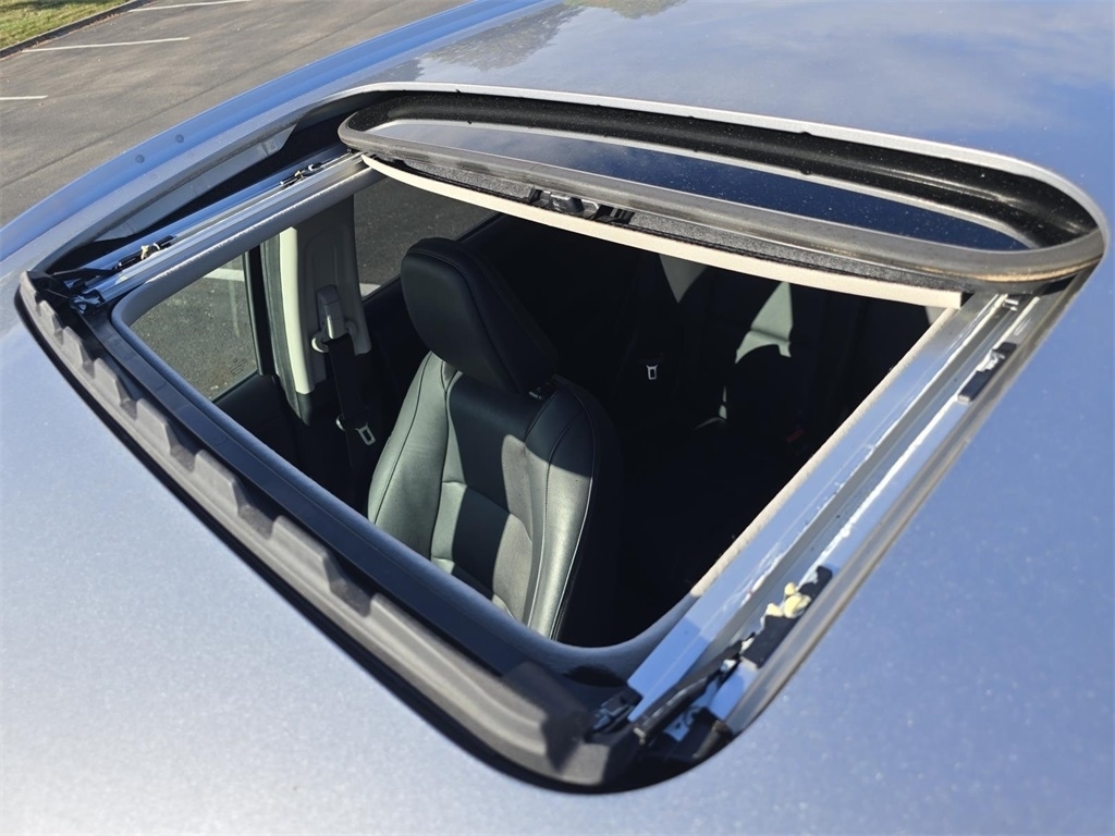2019 Honda HR-V EX-L photo 2