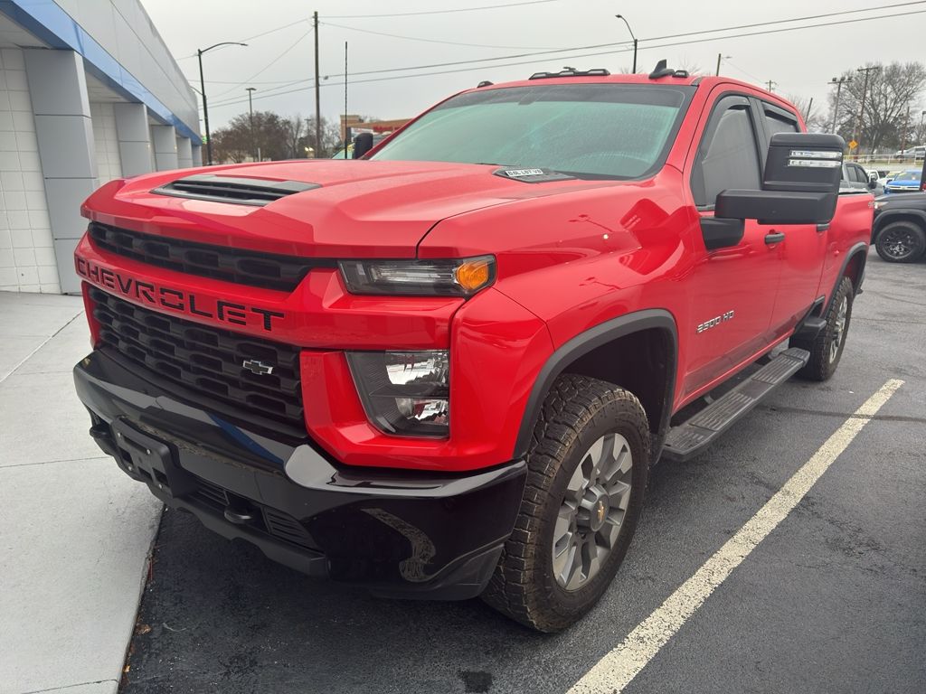 2022 Chevrolet Silverado 2500HD Custom's photo