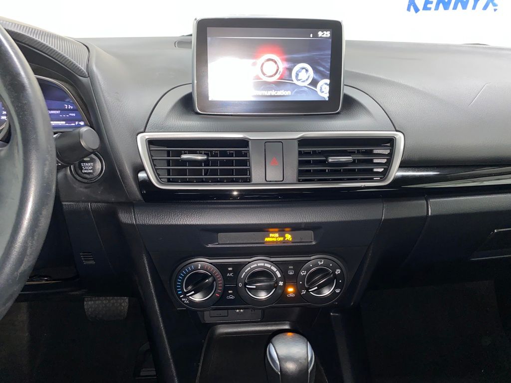 2016 Mazda Mazda3 Touring photo 20