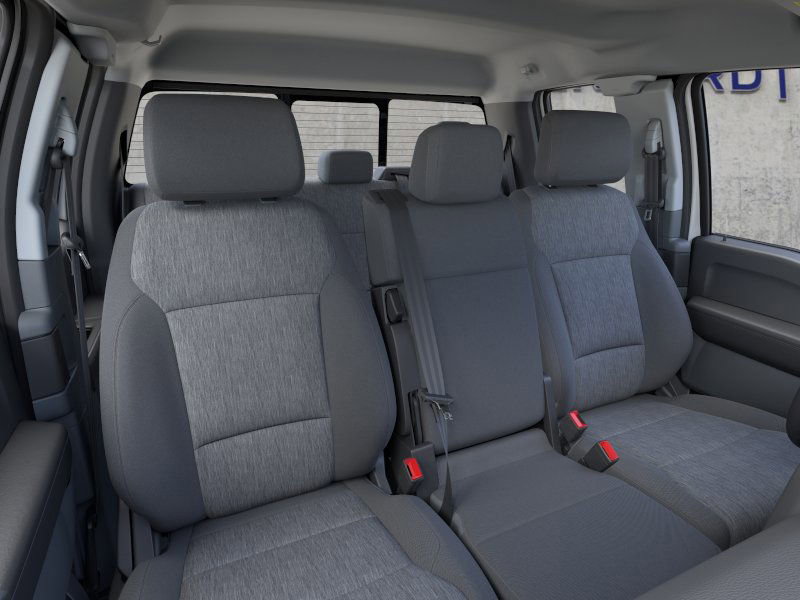 2025 Ford F-350 photo 2