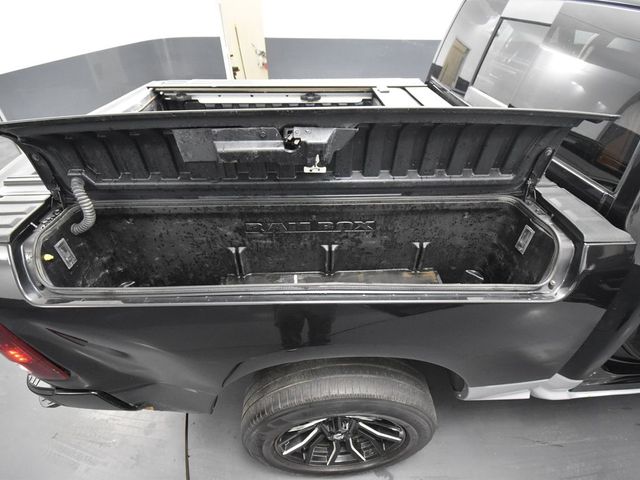 2016 Ram 1500 Laramie photo 34