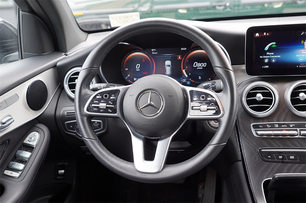 2022 Mercedes Benz GLC 300 photo 16