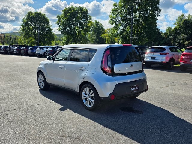 2015 Kia Soul Plus photo 2