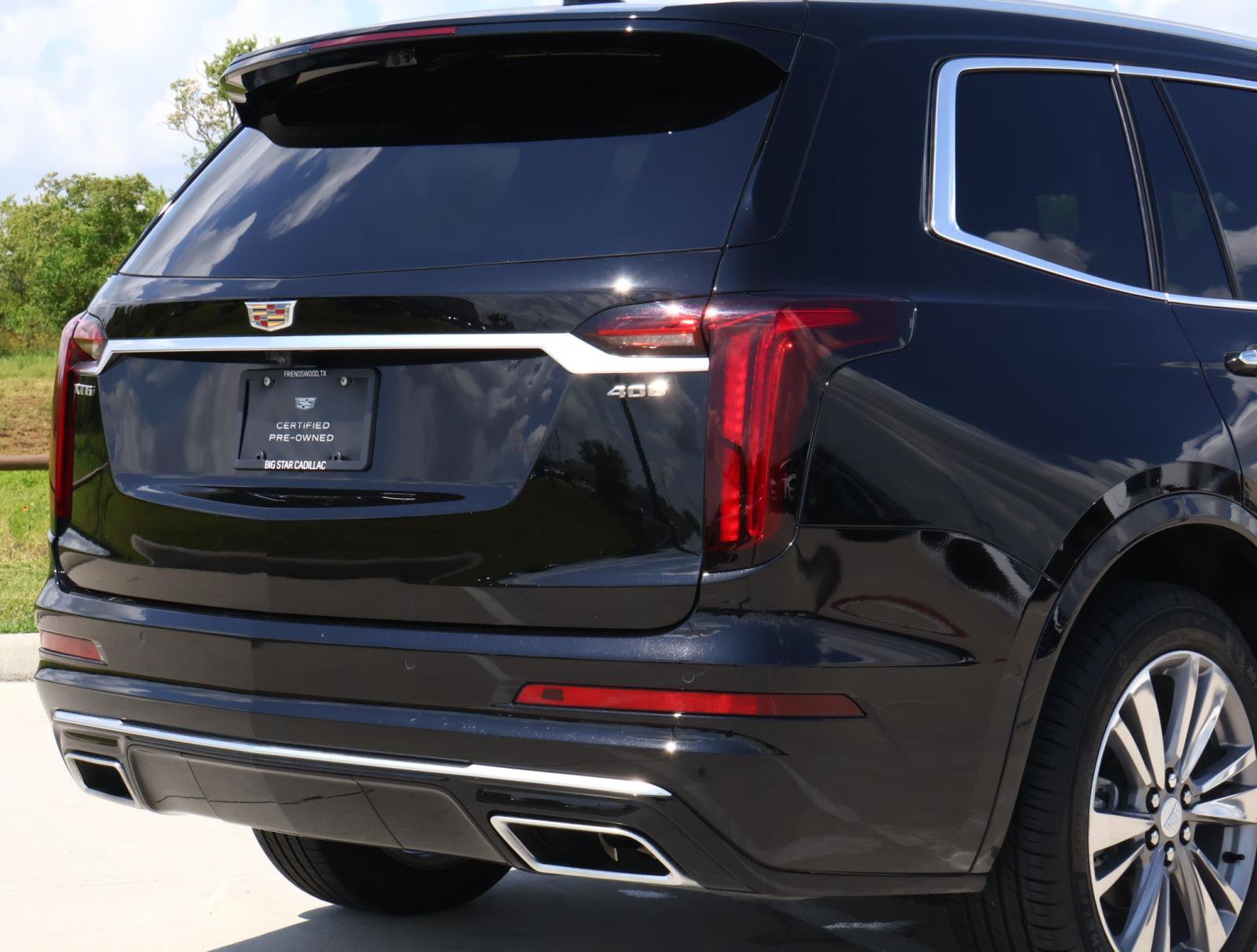 2025 Cadillac XT6 Premium Luxury photo 10