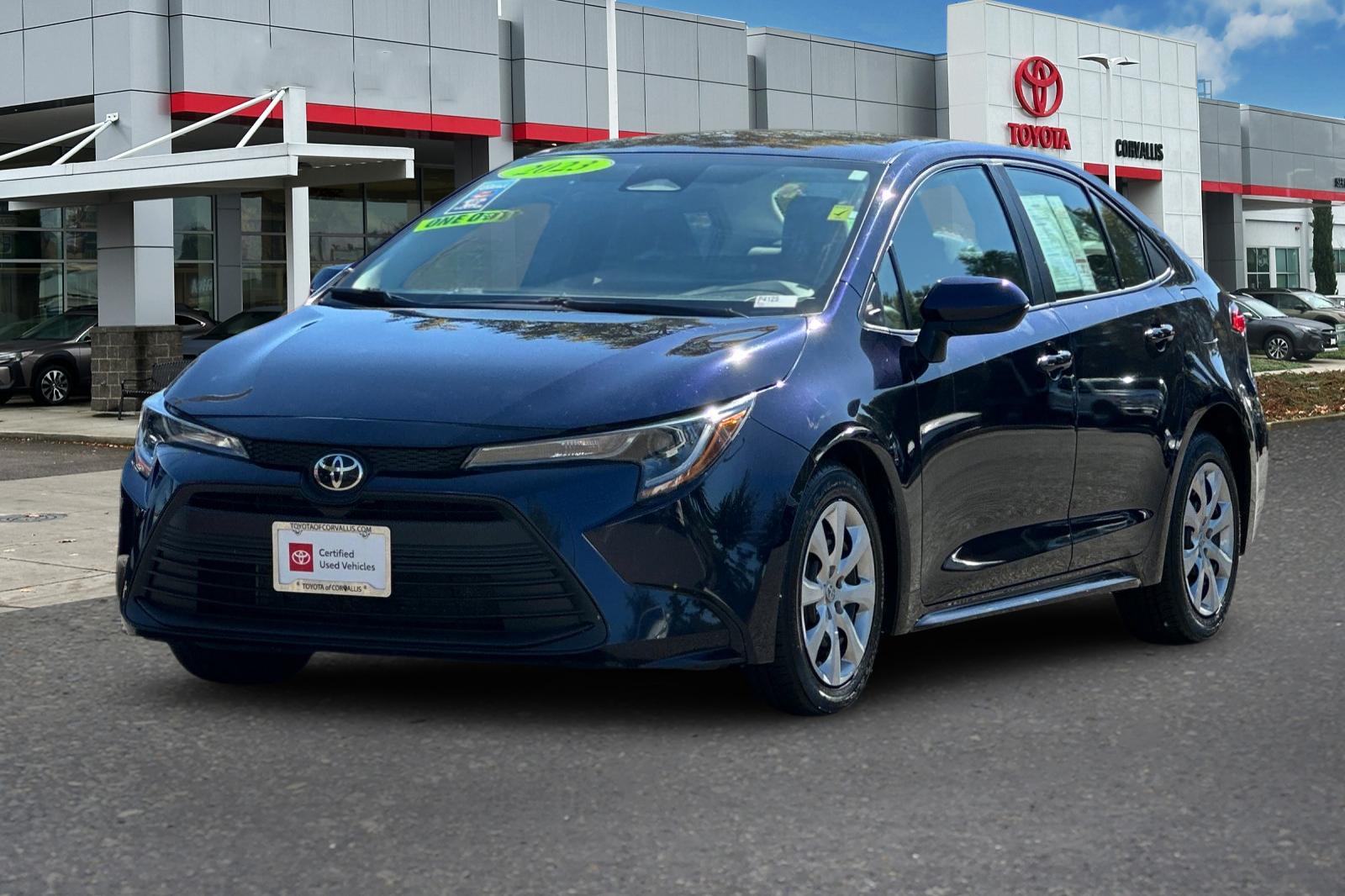 2023 Toyota Corolla LE photo 7