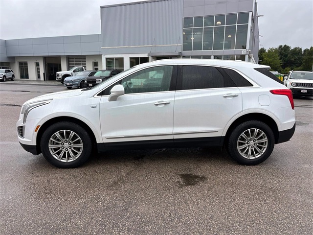 2017 Cadillac XT5 Luxury photo 6