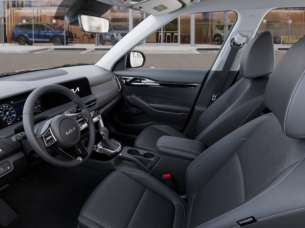 2025 Kia Seltos EX photo 16