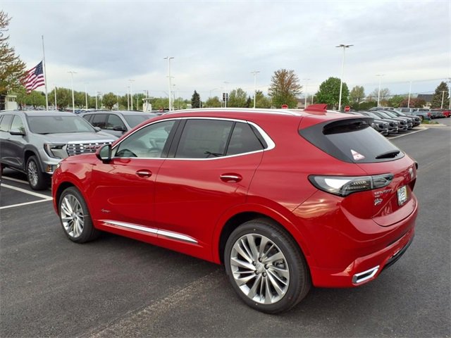 2025 Buick Envision Avenir photo 3