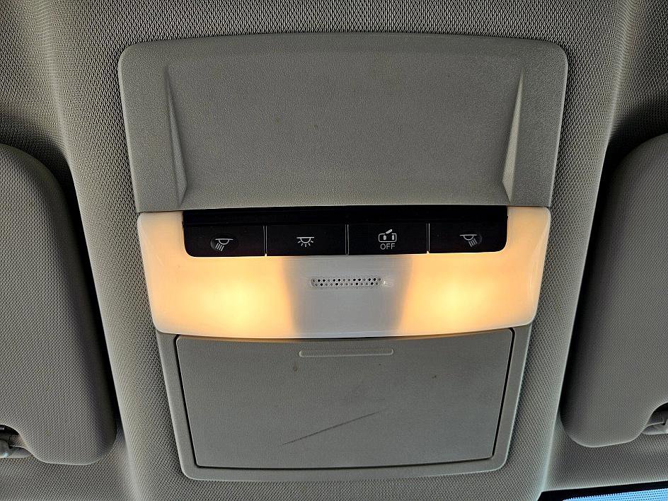 2023 Nissan Rogue S photo 18
