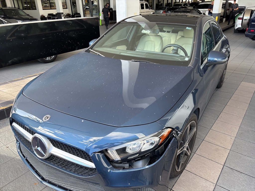 2021 Mercedes Benz A 220 photo 3