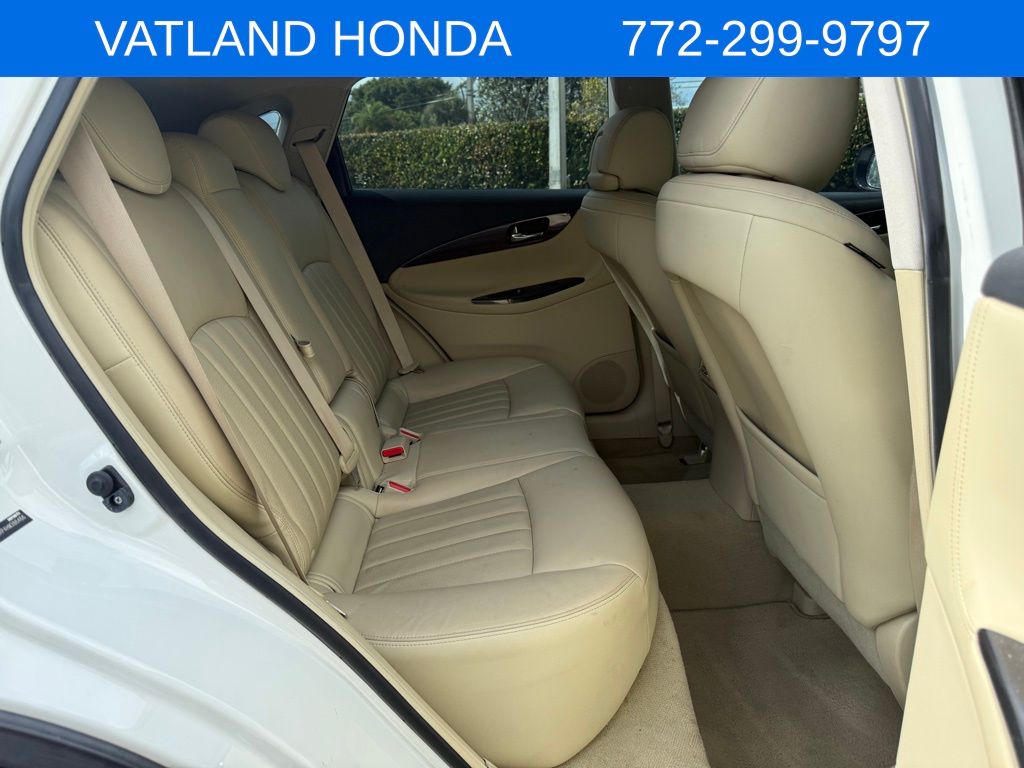 2017 Infiniti QX50 Base photo 28