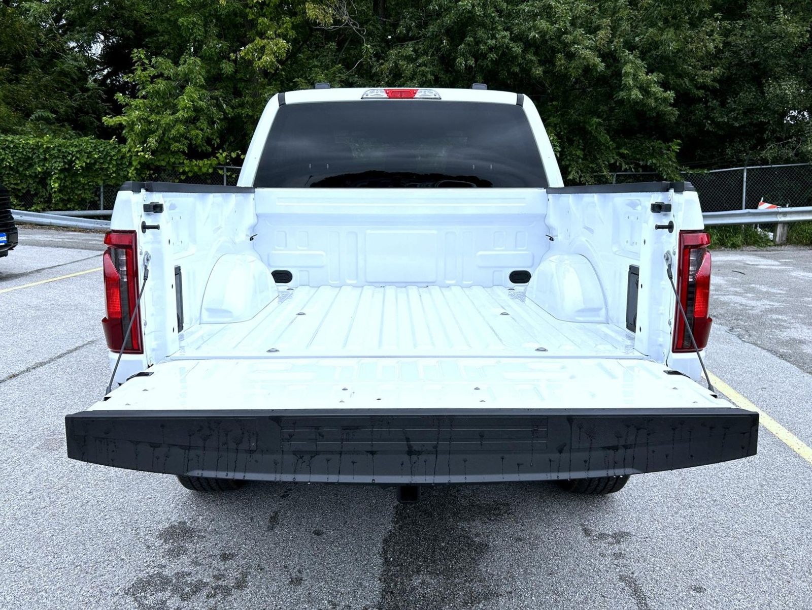2025 Ford F-150 STX photo 9