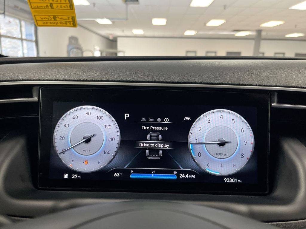 2023 Hyundai Santa Cruz SEL photo 8