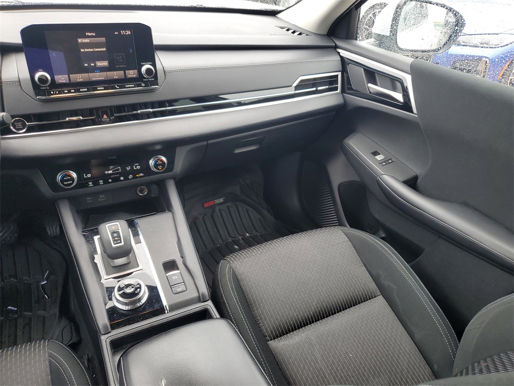 2022 Mitsubishi Outlander ES photo 12