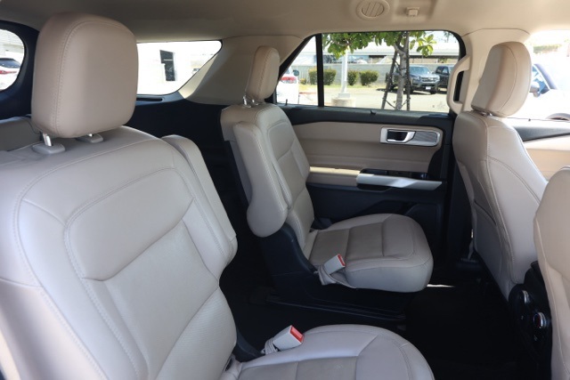 2022 Ford Explorer Limited photo 16