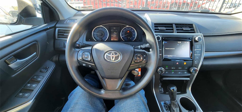 2017 Toyota Camry XLE XSE photo 3