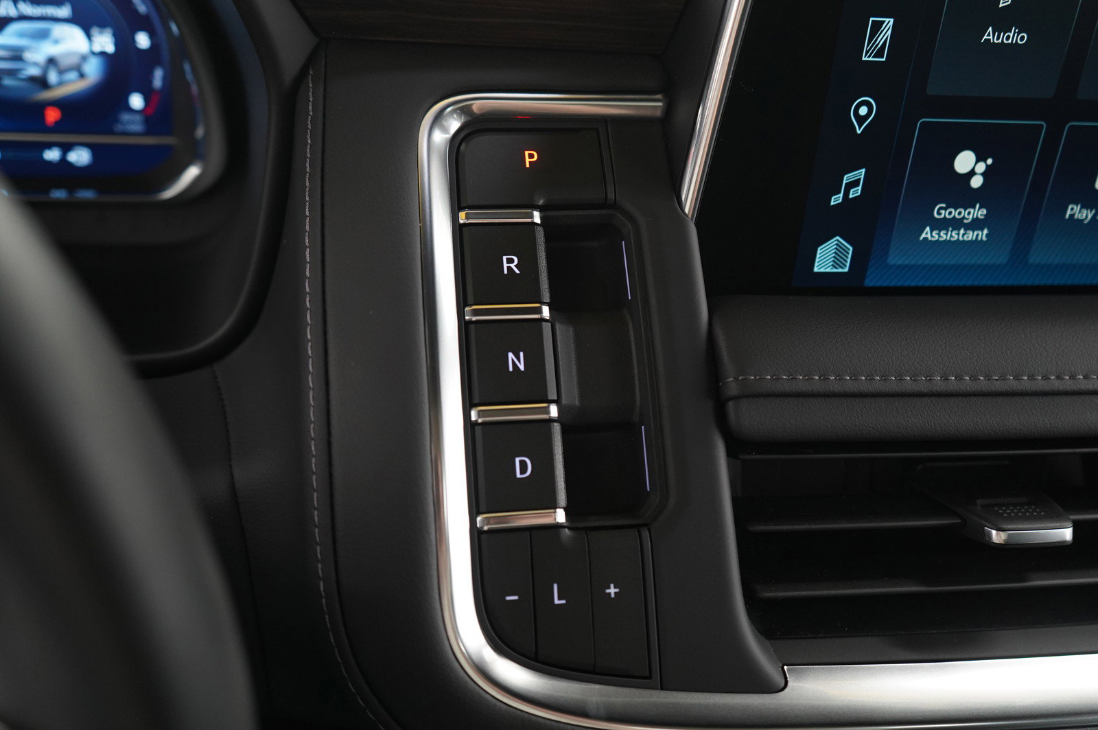 2024 Chevrolet Tahoe Z71 photo 26