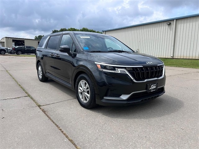 2024 Kia Carnival LX Seat Pkg's photo