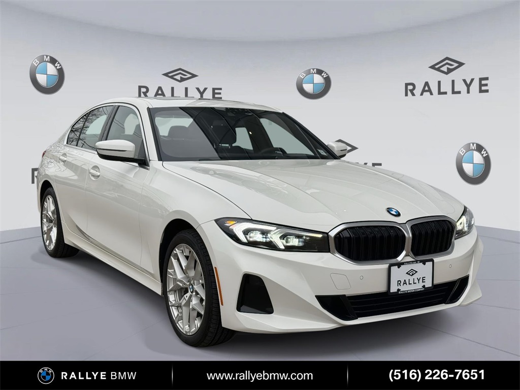 2025 BMW 3 Series 330i's photo