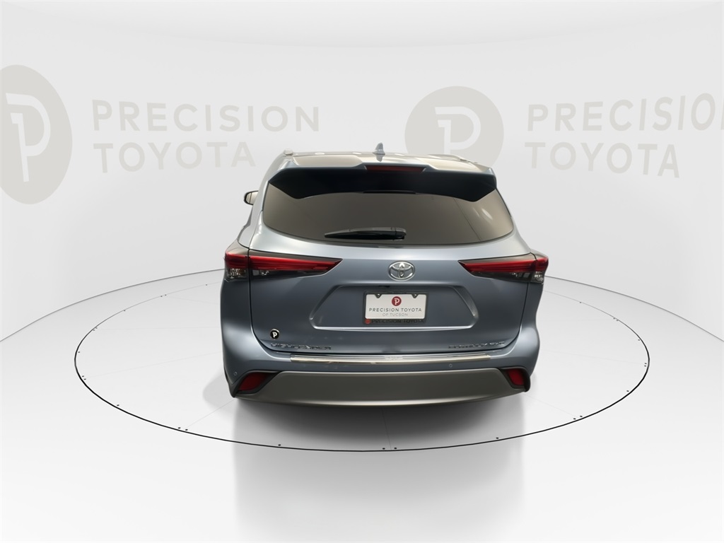 2021 Toyota Highlander Platinum photo 16