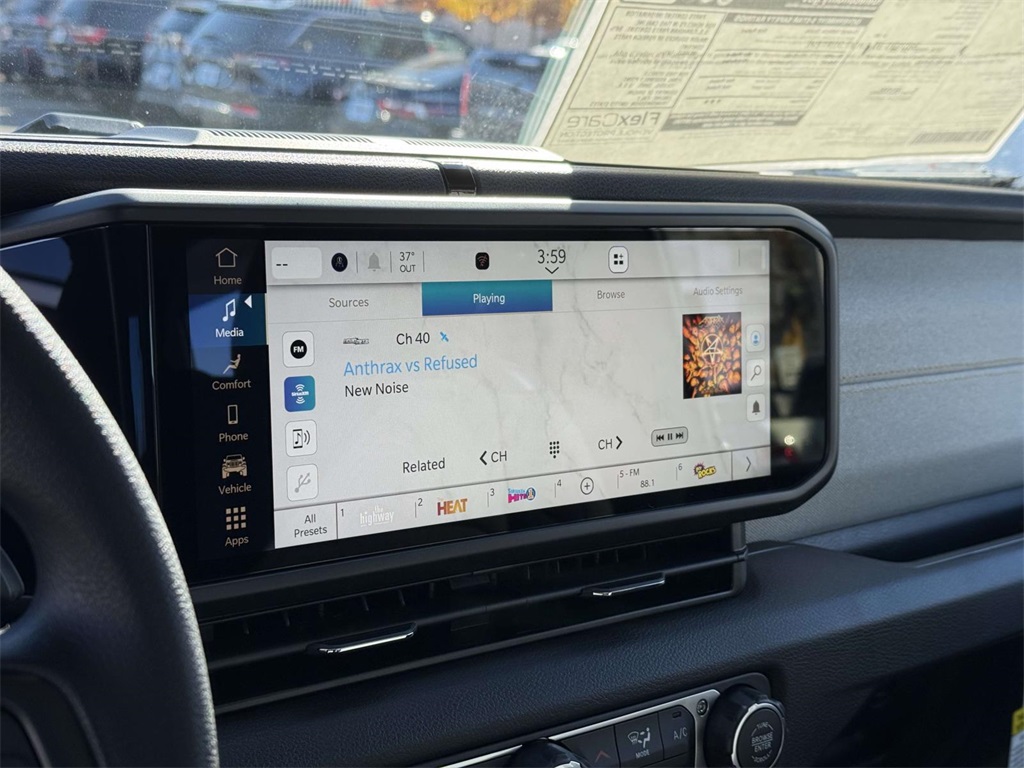 2026 Jeep Wrangler Sport photo 3