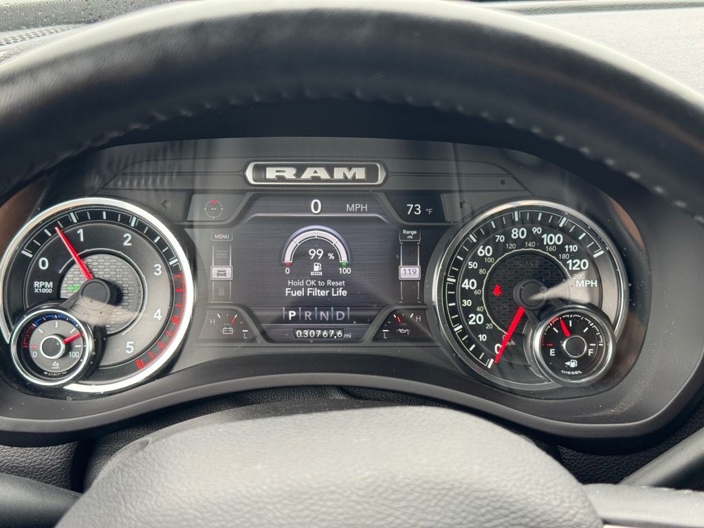 2024 Ram 3500 Laramie photo 17