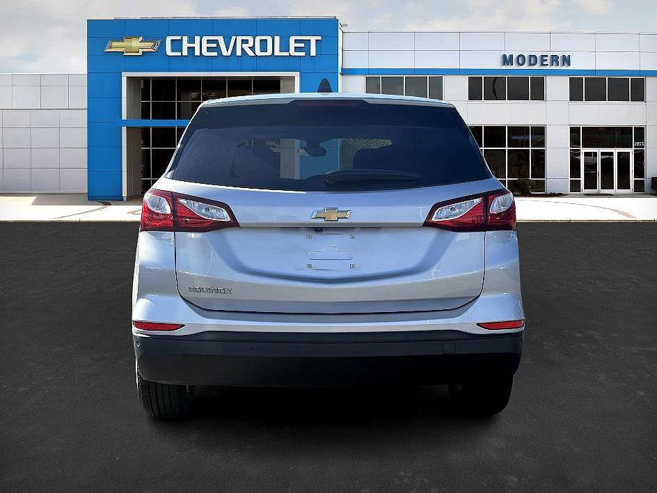 2020 Chevrolet Equinox LS photo 4