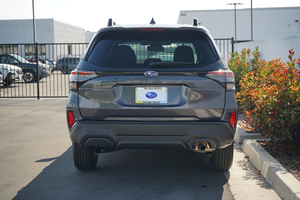 2026 Subaru Forester Premium photo 3